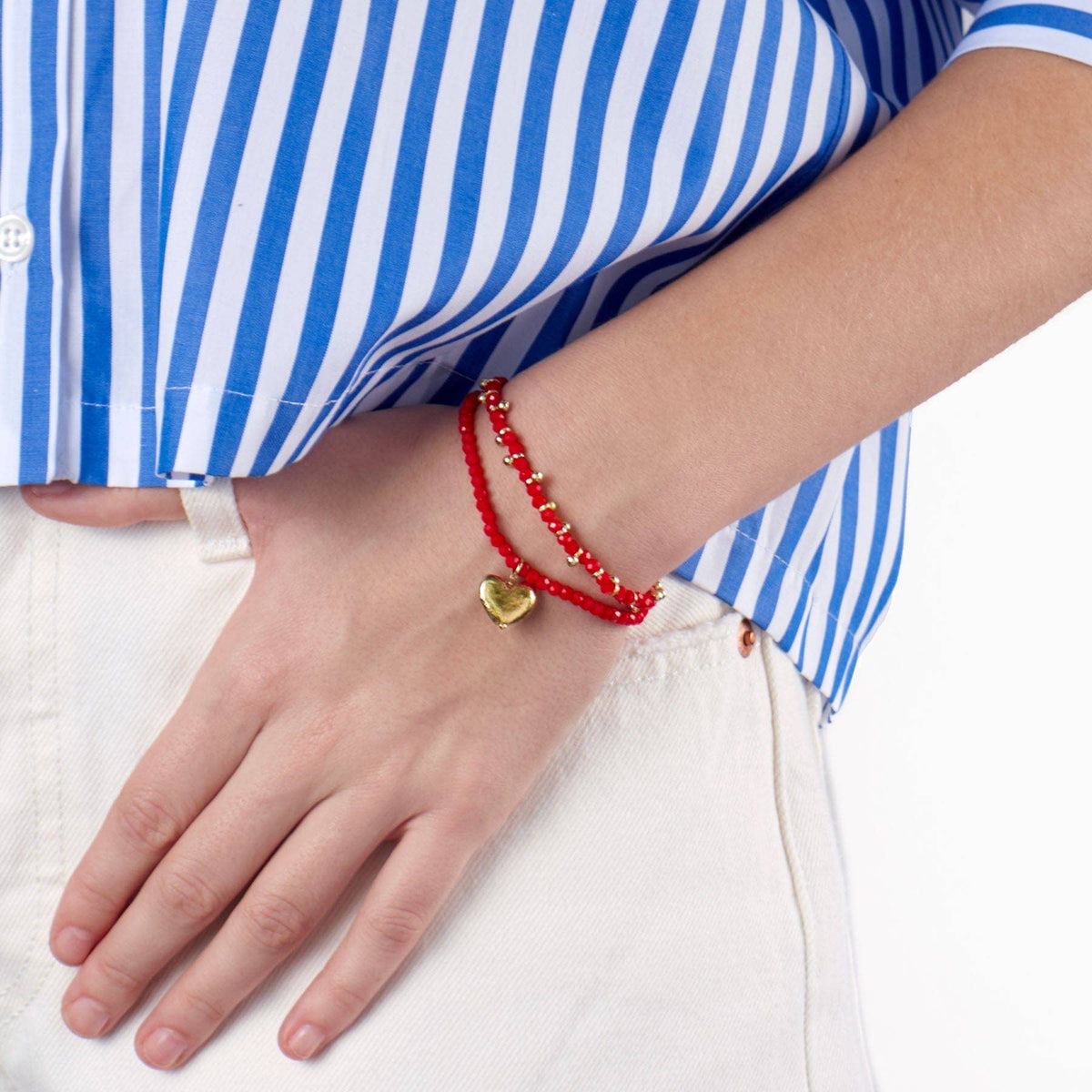 Janie Crystal Stretch Bracelet With Brass Heart Charm Tomato Wholesale