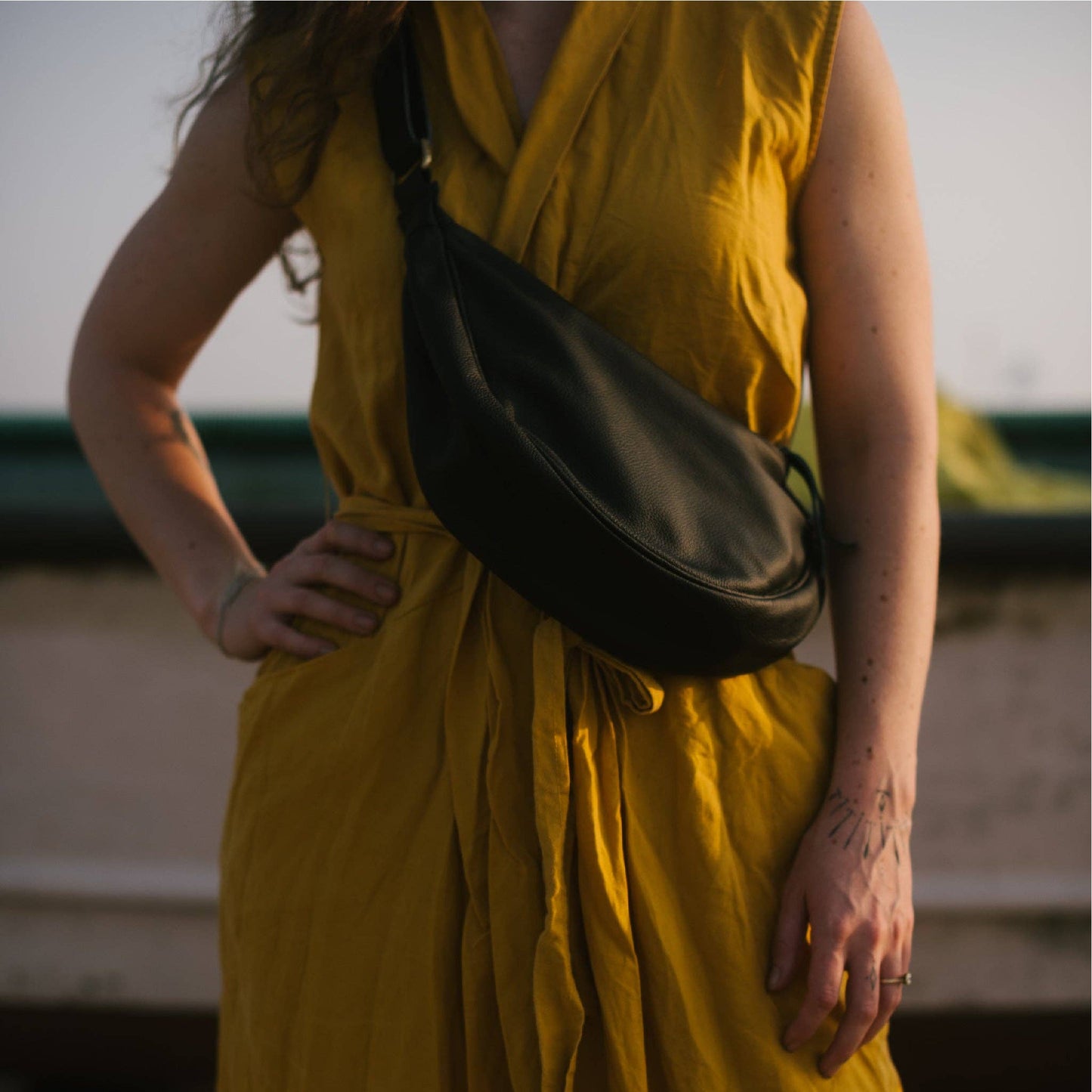 Pebbled Leather Moon Sling - Black