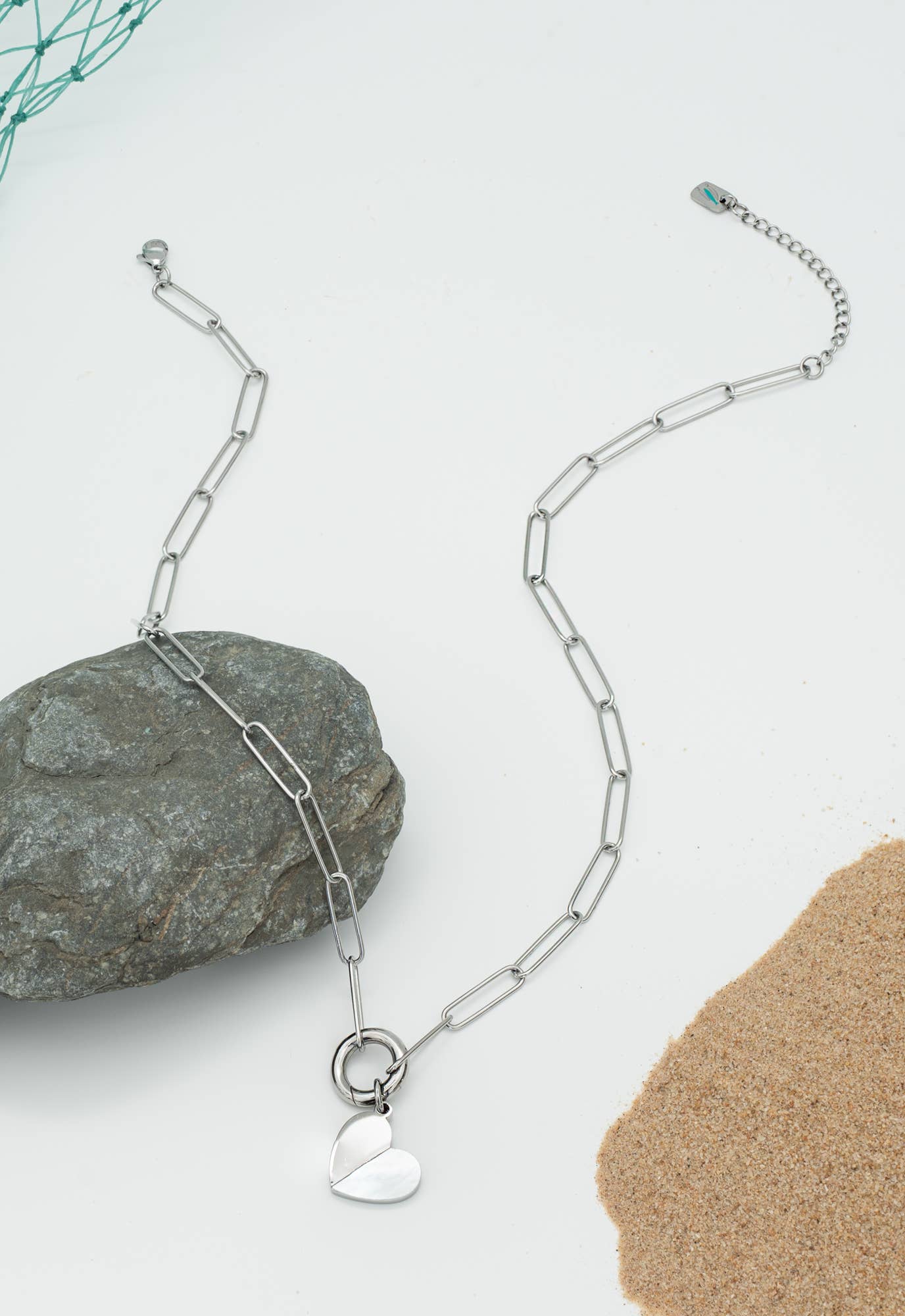 Heart of Mary Necklace Silver